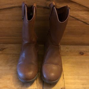 Girls brown cowgirl boots